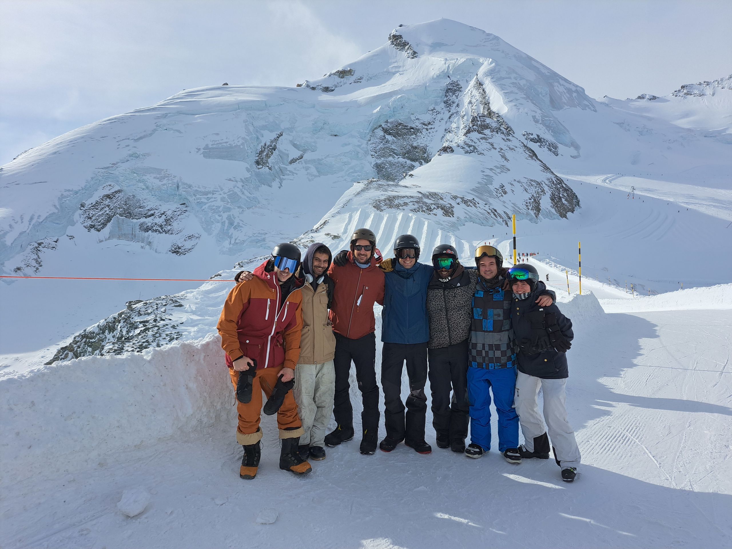 Karriere Slider Teambild Ski4